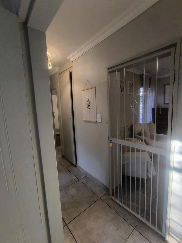 3 Bedroom Property for Sale in Garsfontein Gauteng