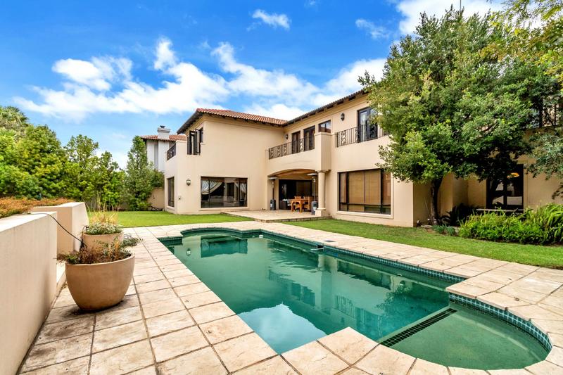To Let 4 Bedroom Property for Rent in Dainfern Valley Gauteng