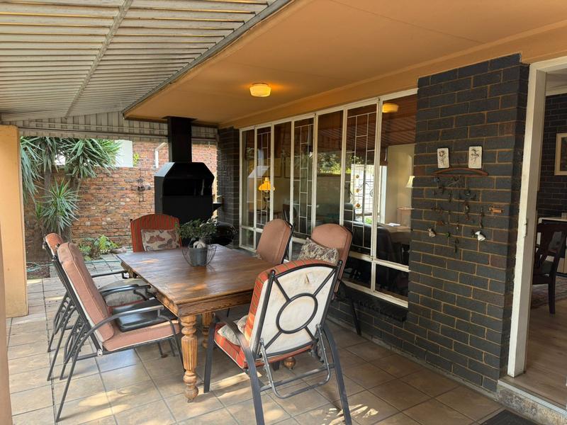 3 Bedroom Property for Sale in Kilner Park Gauteng