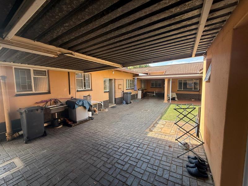 3 Bedroom Property for Sale in Kilner Park Gauteng