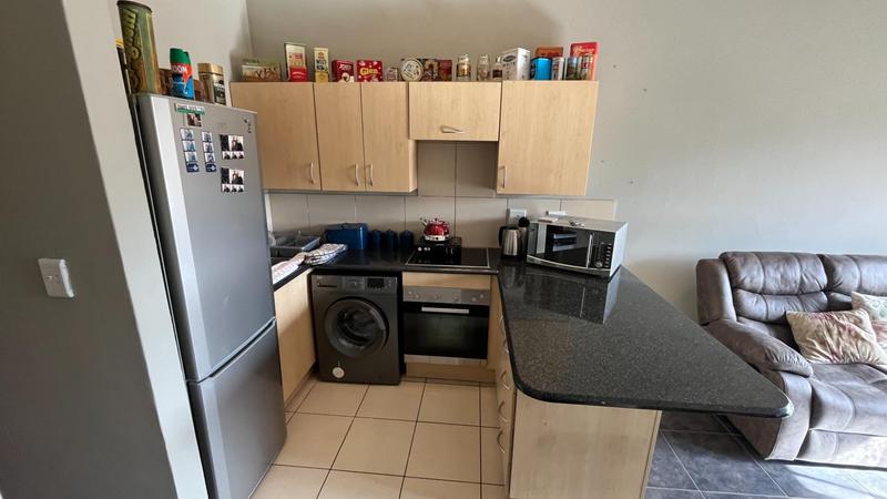 1 Bedroom Property for Sale in Jackal Creek Golf Estate Gauteng