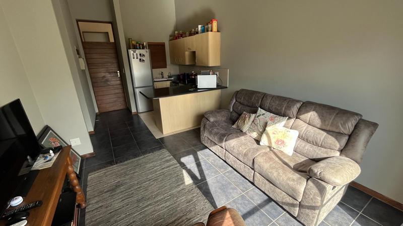 1 Bedroom Property for Sale in Jackal Creek Golf Estate Gauteng