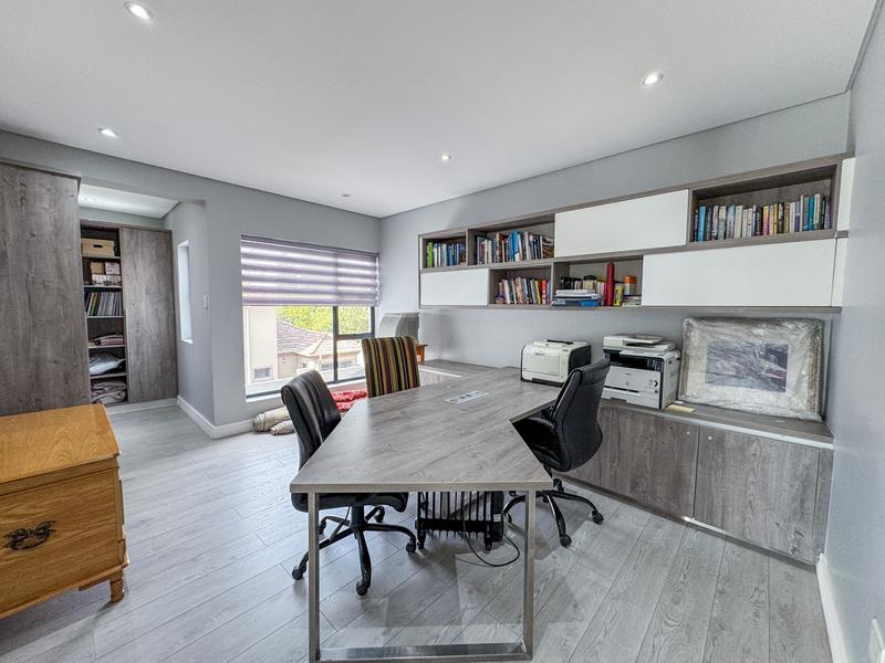 4 Bedroom Property for Sale in Midstream Estate Gauteng