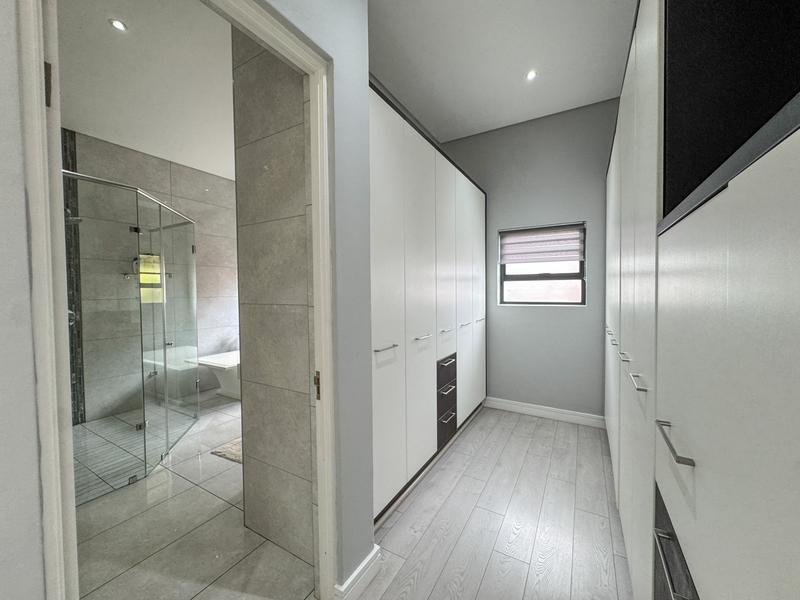 4 Bedroom Property for Sale in Midstream Estate Gauteng