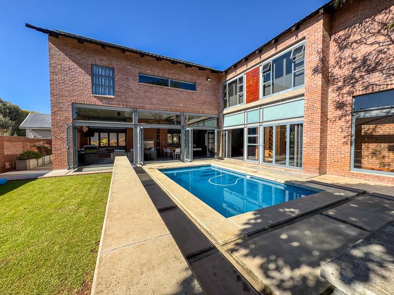 4 Bedroom Property for Sale in Midfield Estate Gauteng