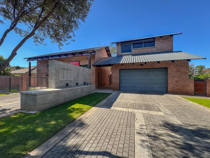4 Bedroom Property for Sale in Midfield Estate Gauteng
