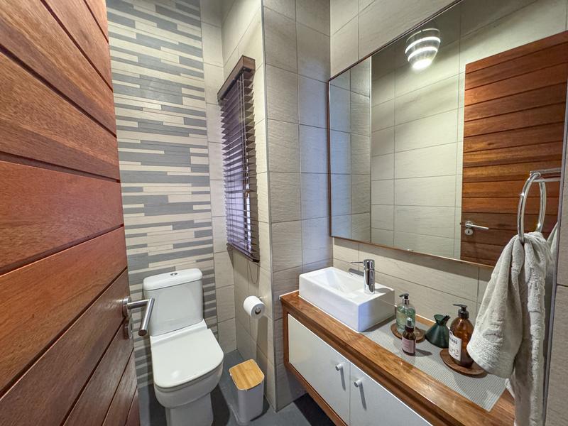 4 Bedroom Property for Sale in Midfield Estate Gauteng