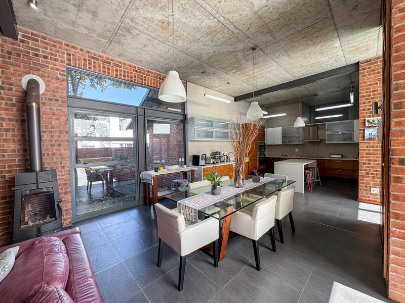 4 Bedroom Property for Sale in Midfield Estate Gauteng