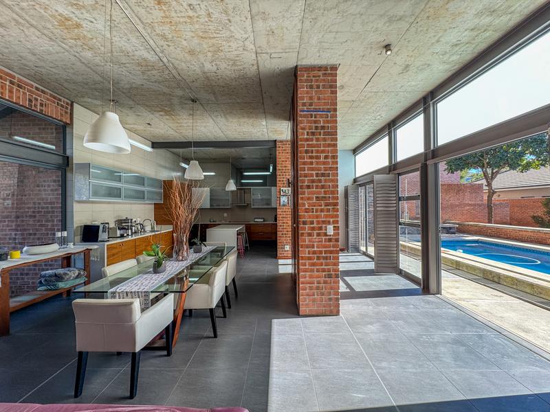 4 Bedroom Property for Sale in Midfield Estate Gauteng