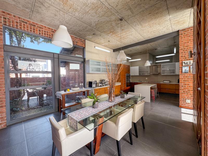 4 Bedroom Property for Sale in Midfield Estate Gauteng