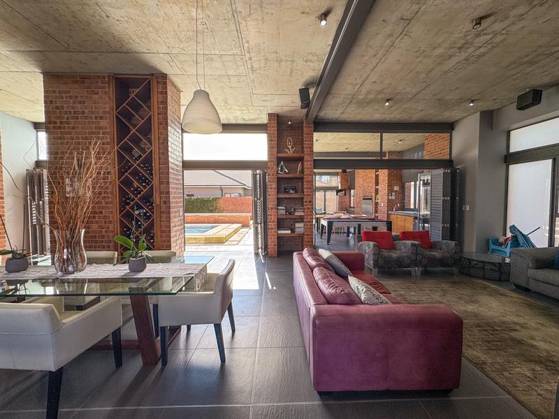 4 Bedroom Property for Sale in Midfield Estate Gauteng