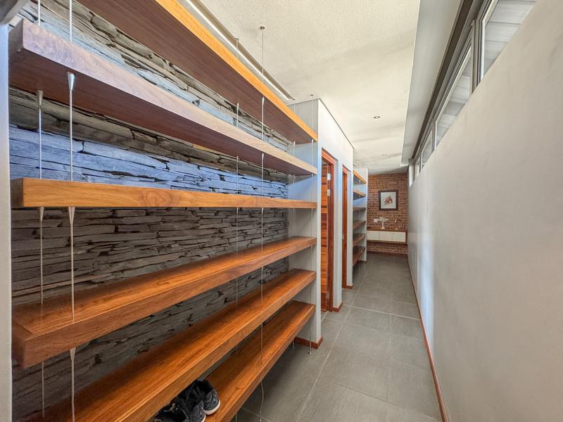 4 Bedroom Property for Sale in Midfield Estate Gauteng
