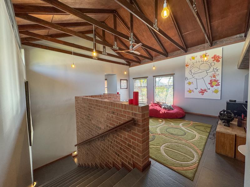 4 Bedroom Property for Sale in Midfield Estate Gauteng