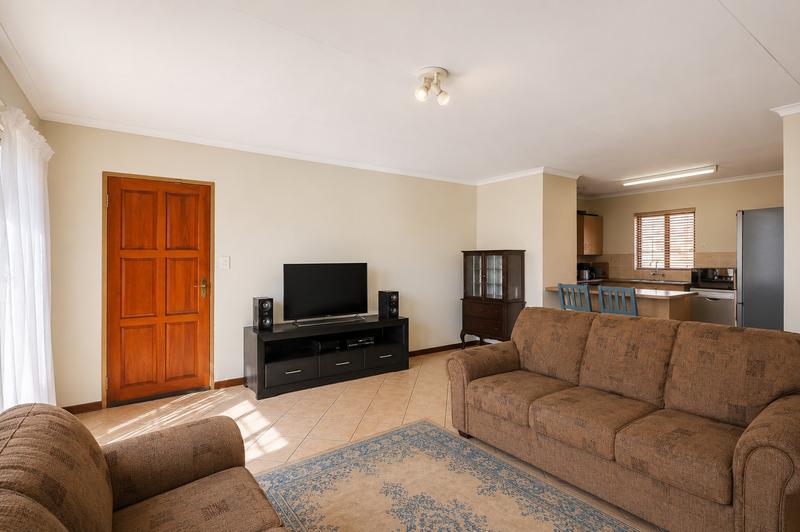 2 Bedroom Property for Sale in Elardus Park Gauteng