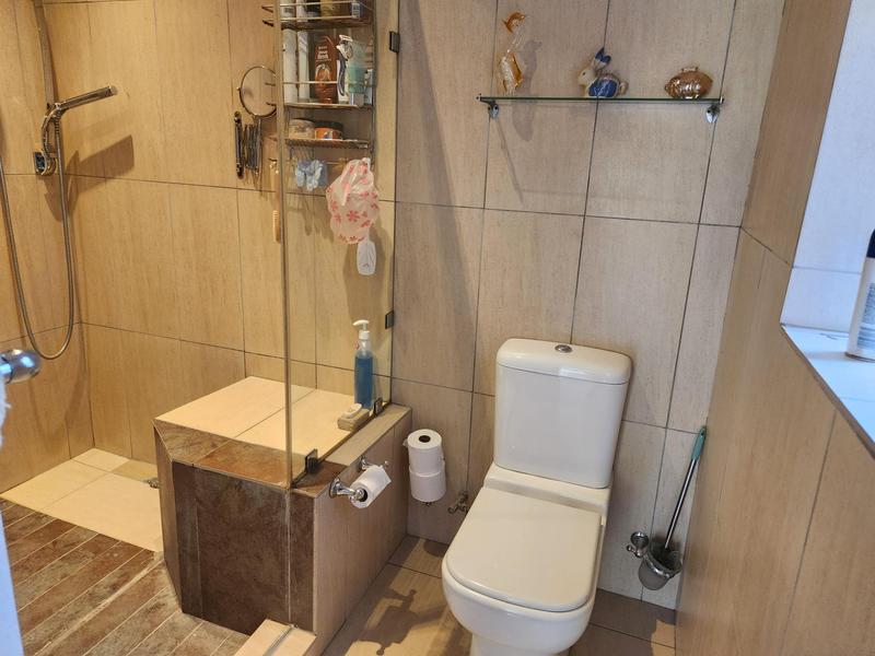 3 Bedroom Property for Sale in Buurendal Gauteng