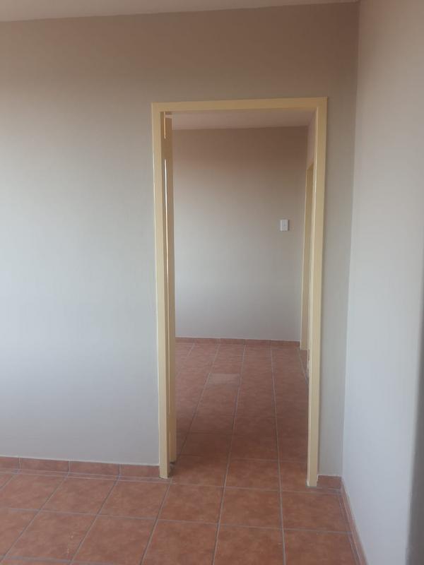 To Let 1 Bedroom Property for Rent in Sunnyside Gauteng