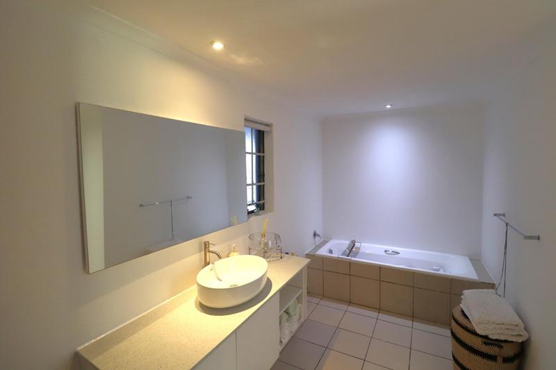3 Bedroom Property for Sale in Douglasdale Gauteng