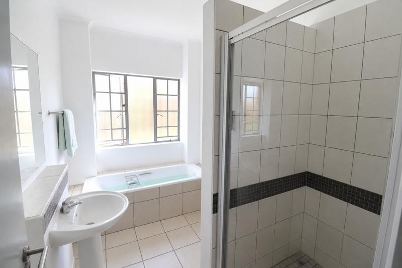3 Bedroom Property for Sale in Douglasdale Gauteng
