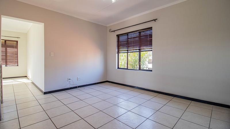 2 Bedroom Property for Sale in Sunninghill Gauteng