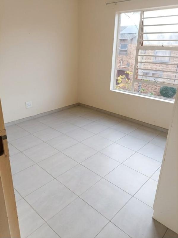 3 Bedroom Property for Sale in Wilgeheuwel Gauteng