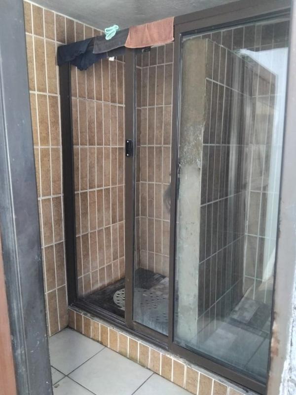 12 Bedroom Property for Sale in Jabavu Gauteng