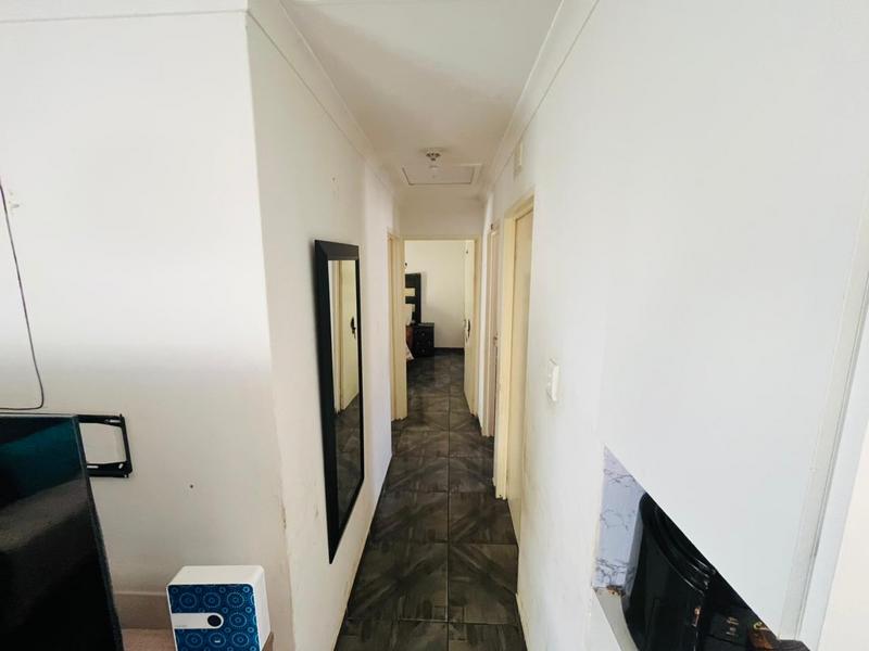 3 Bedroom Property for Sale in Windmill Park Gauteng