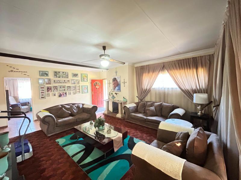 3 Bedroom Property for Sale in Brenthurst Gauteng