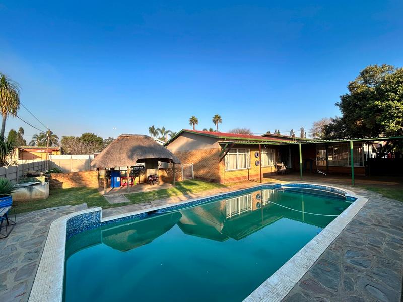 3 Bedroom Property for Sale in Brenthurst Gauteng