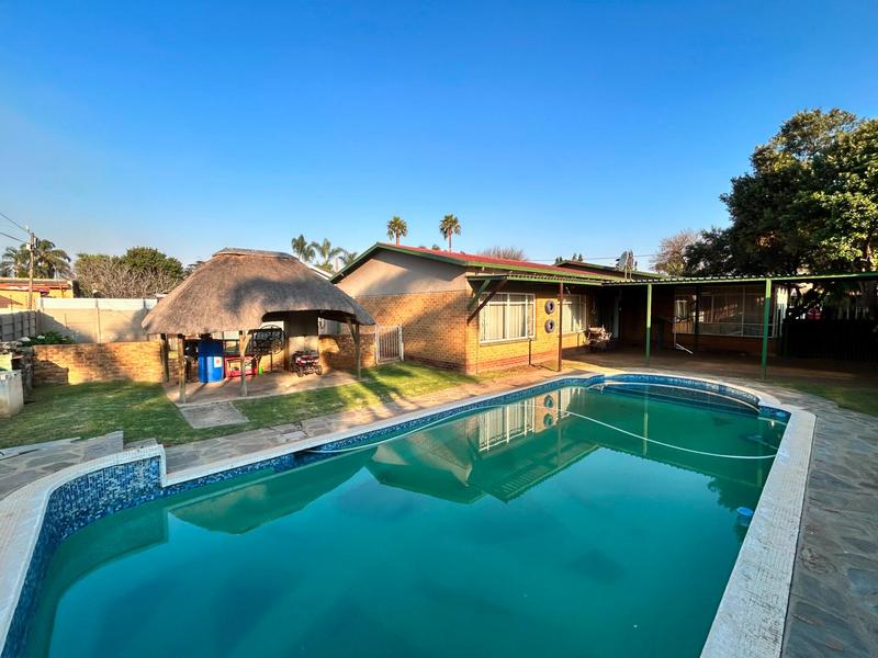 3 Bedroom Property for Sale in Brenthurst Gauteng