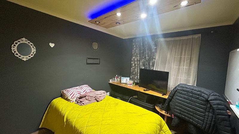2 Bedroom Property for Sale in Castleview Gauteng