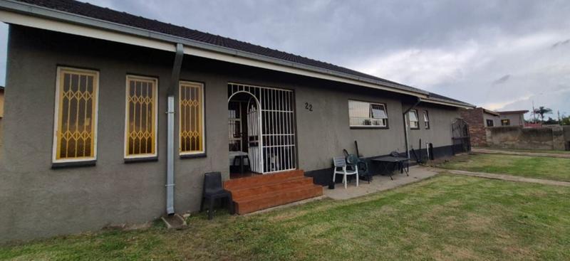 3 Bedroom Property for Sale in Birchleigh Gauteng