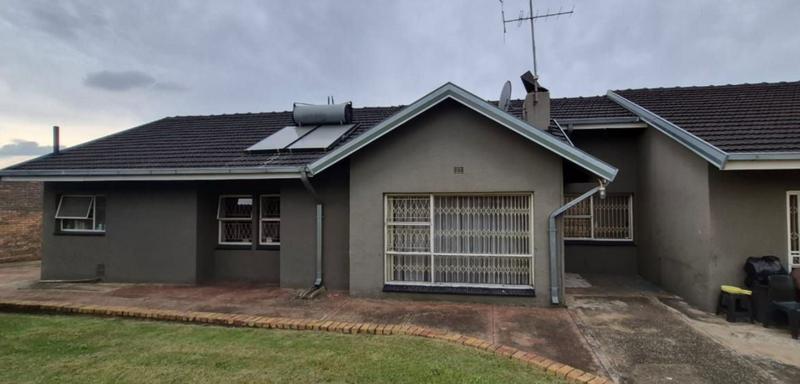 3 Bedroom Property for Sale in Birchleigh Gauteng