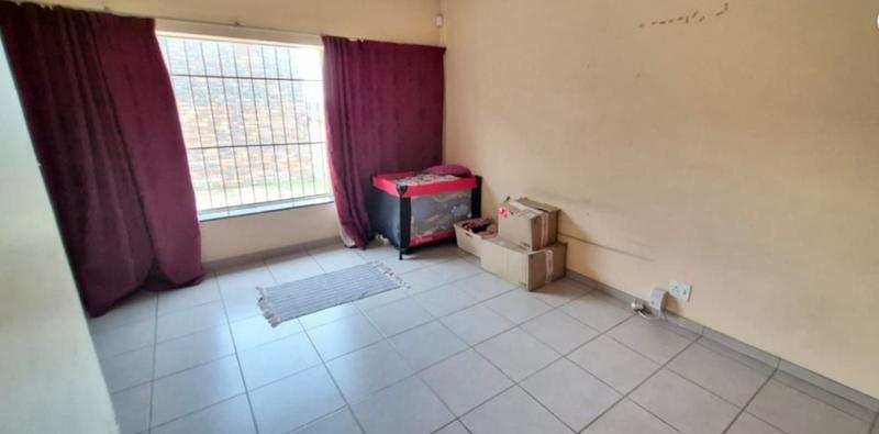 3 Bedroom Property for Sale in Birchleigh Gauteng