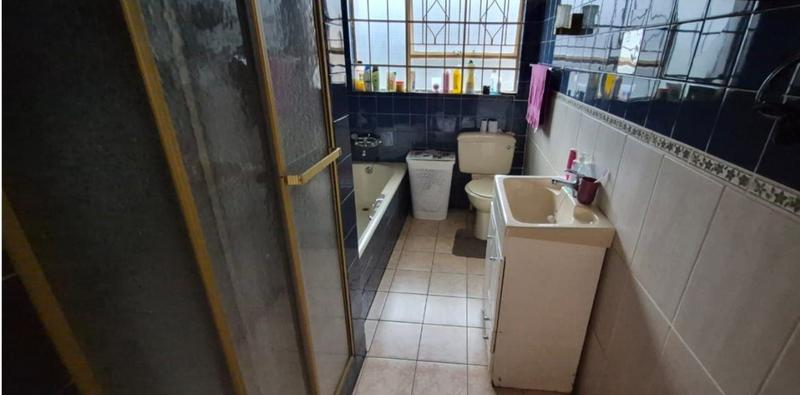 3 Bedroom Property for Sale in Birchleigh Gauteng