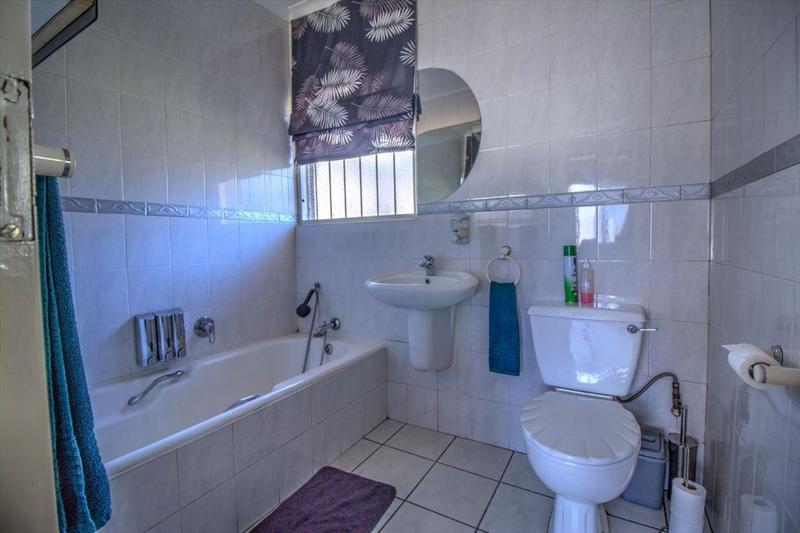 3 Bedroom Property for Sale in Van Riebeeck Park Gauteng