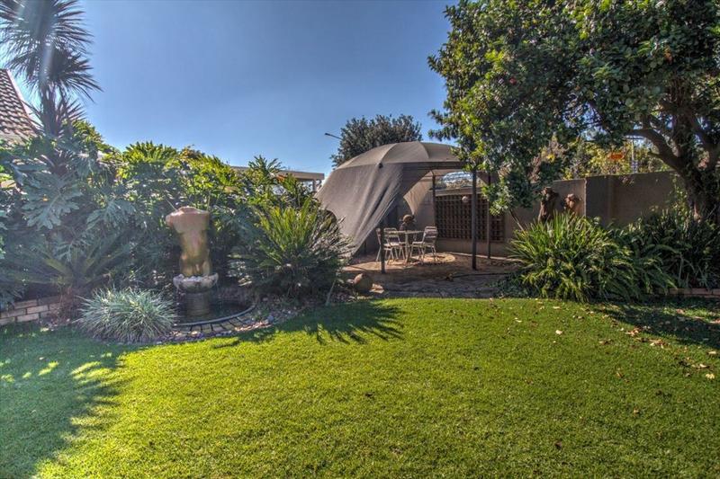 3 Bedroom Property for Sale in Van Riebeeck Park Gauteng