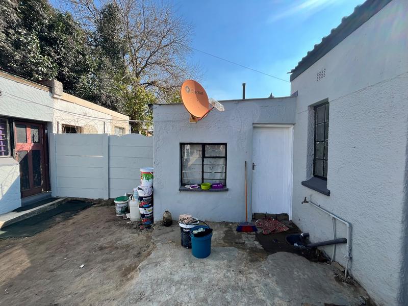 4 Bedroom Property for Sale in Geduld Gauteng