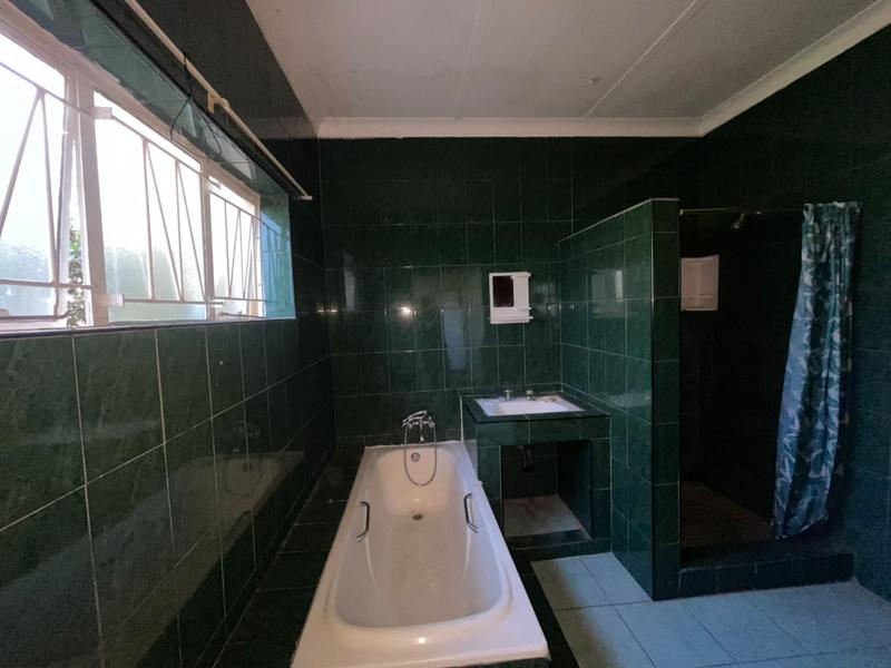 5 Bedroom Property for Sale in Benoni Gauteng