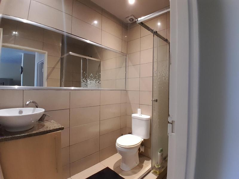 To Let 2 Bedroom Property for Rent in Rooihuiskraal North Gauteng
