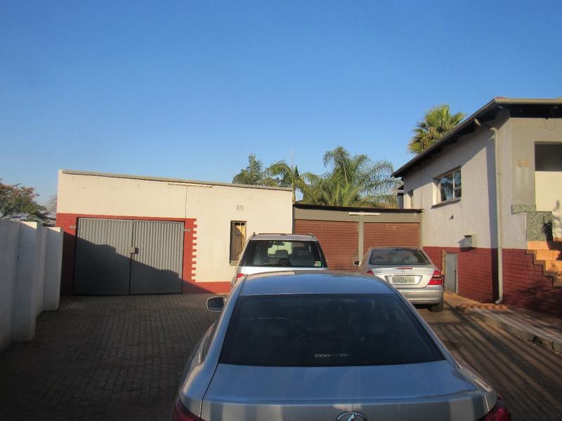 6 Bedroom Property for Sale in Proclamation Hill Gauteng