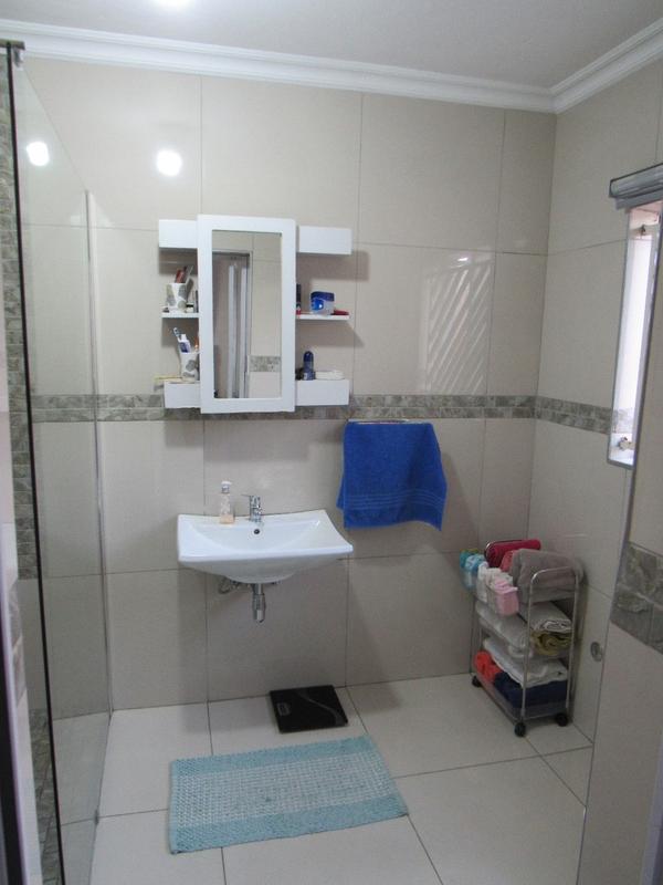 6 Bedroom Property for Sale in Proclamation Hill Gauteng