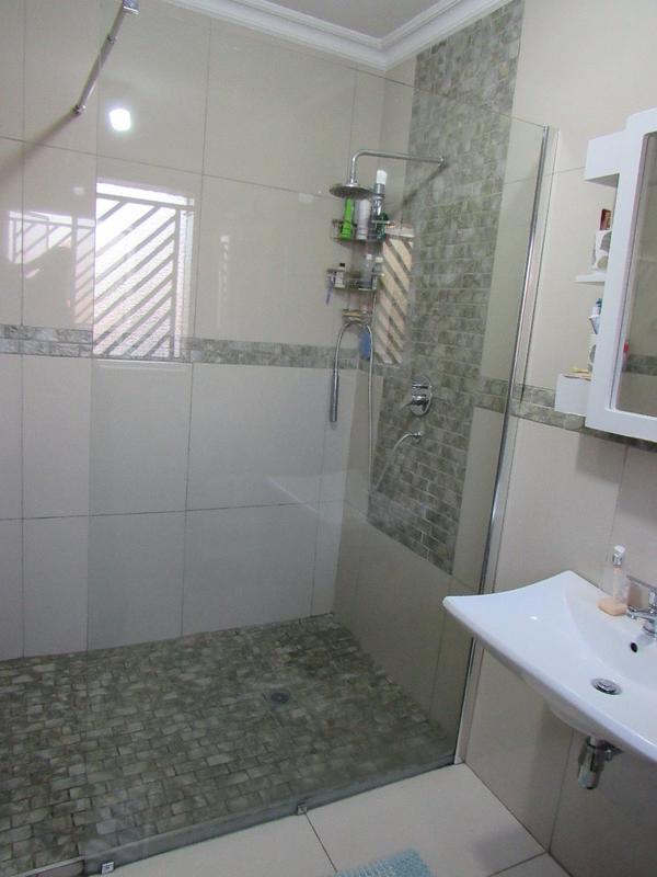 6 Bedroom Property for Sale in Proclamation Hill Gauteng