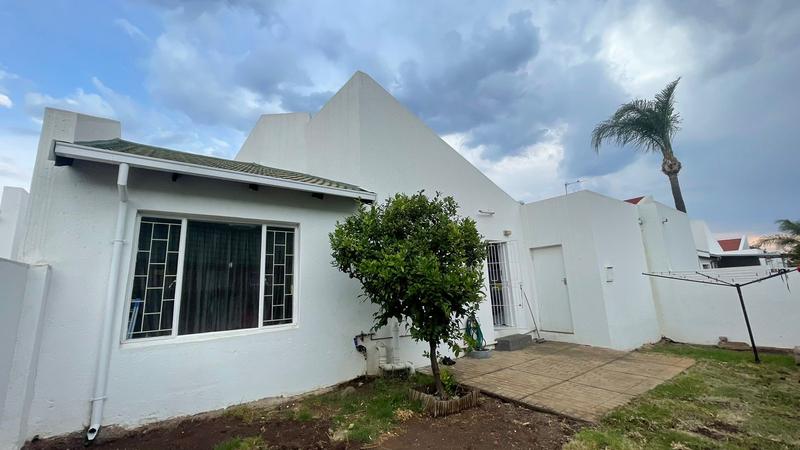 2 Bedroom Property for Sale in Celtisdal Gauteng