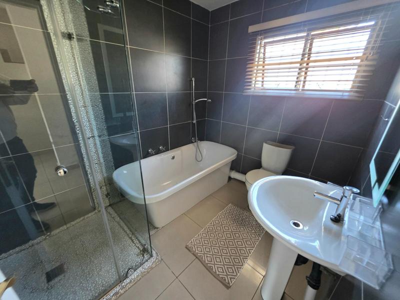 To Let 1 Bedroom Property for Rent in Morningside Gauteng