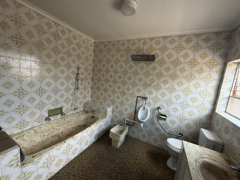 To Let 4 Bedroom Property for Rent in Northcliff Gauteng