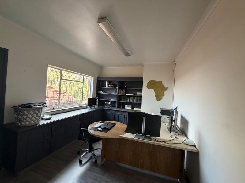 To Let 4 Bedroom Property for Rent in Northcliff Gauteng