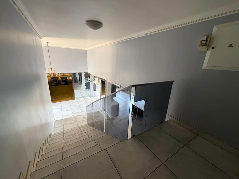 To Let 4 Bedroom Property for Rent in Northcliff Gauteng