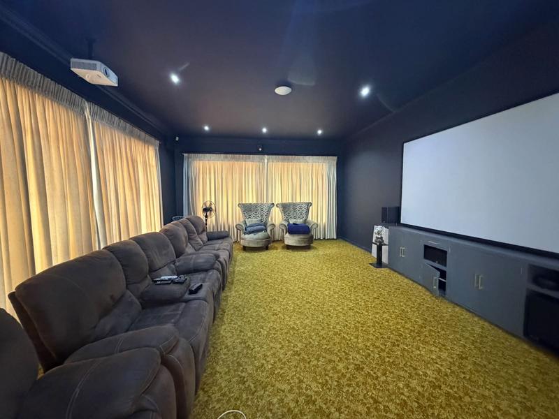 To Let 4 Bedroom Property for Rent in Northcliff Gauteng