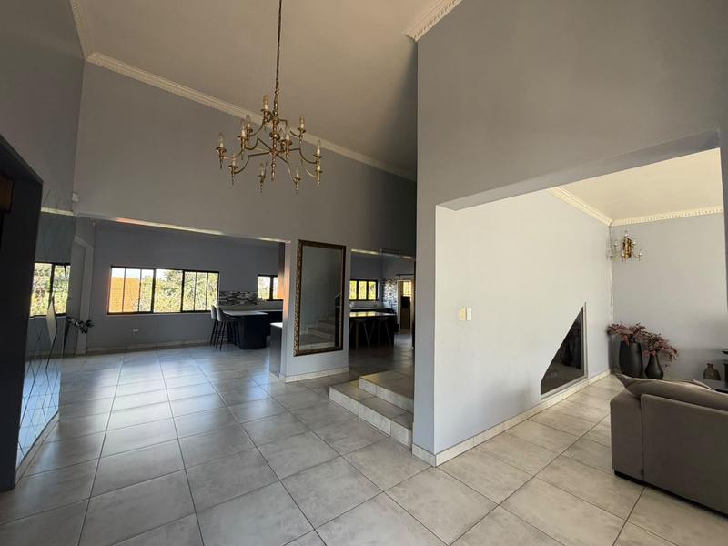 To Let 4 Bedroom Property for Rent in Northcliff Gauteng