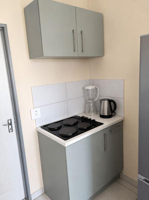 To Let 1 Bedroom Property for Rent in Orlando Gauteng